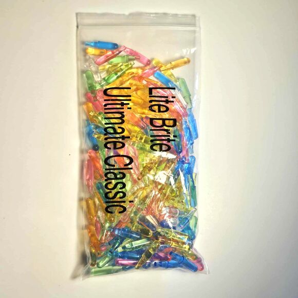 Lite Brite Replacement Pegs 200 Pegs - Picture 1 of 2